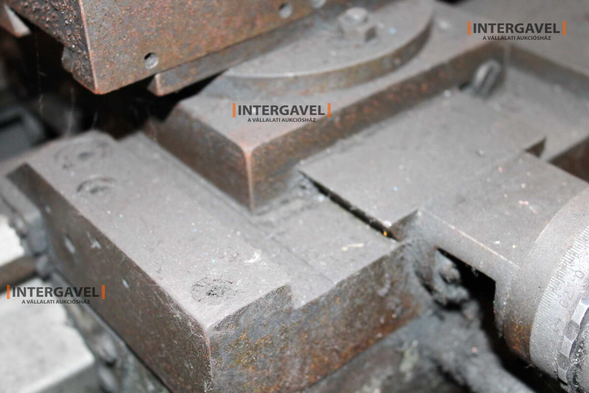 Eszterga - Harrison, M250 8