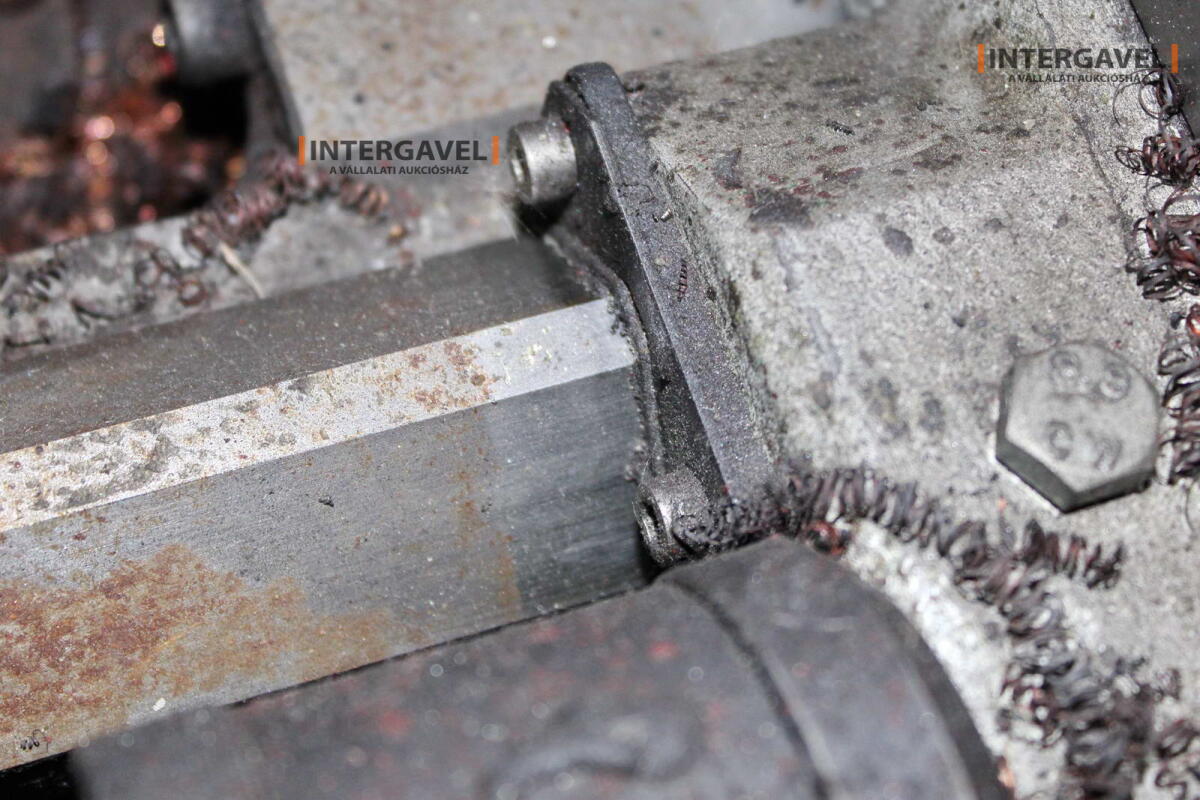 Eszterga - Optimum, TH 4210 9