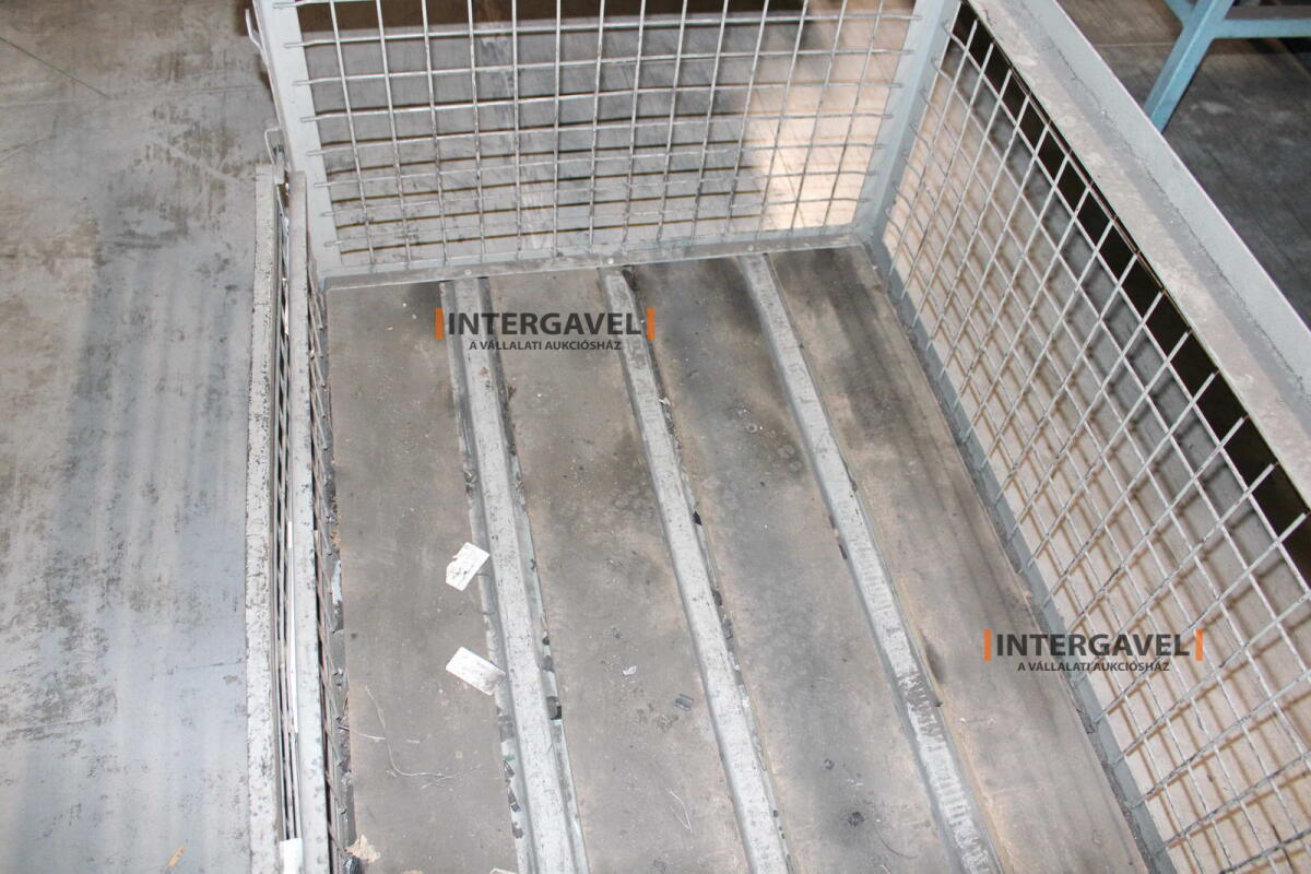 Rácsos konténer 10