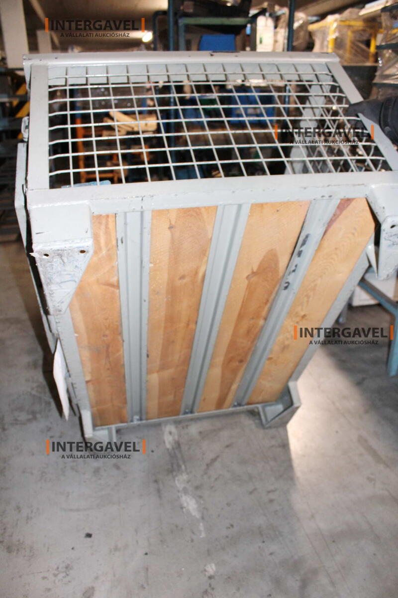 Rácsos konténer 11