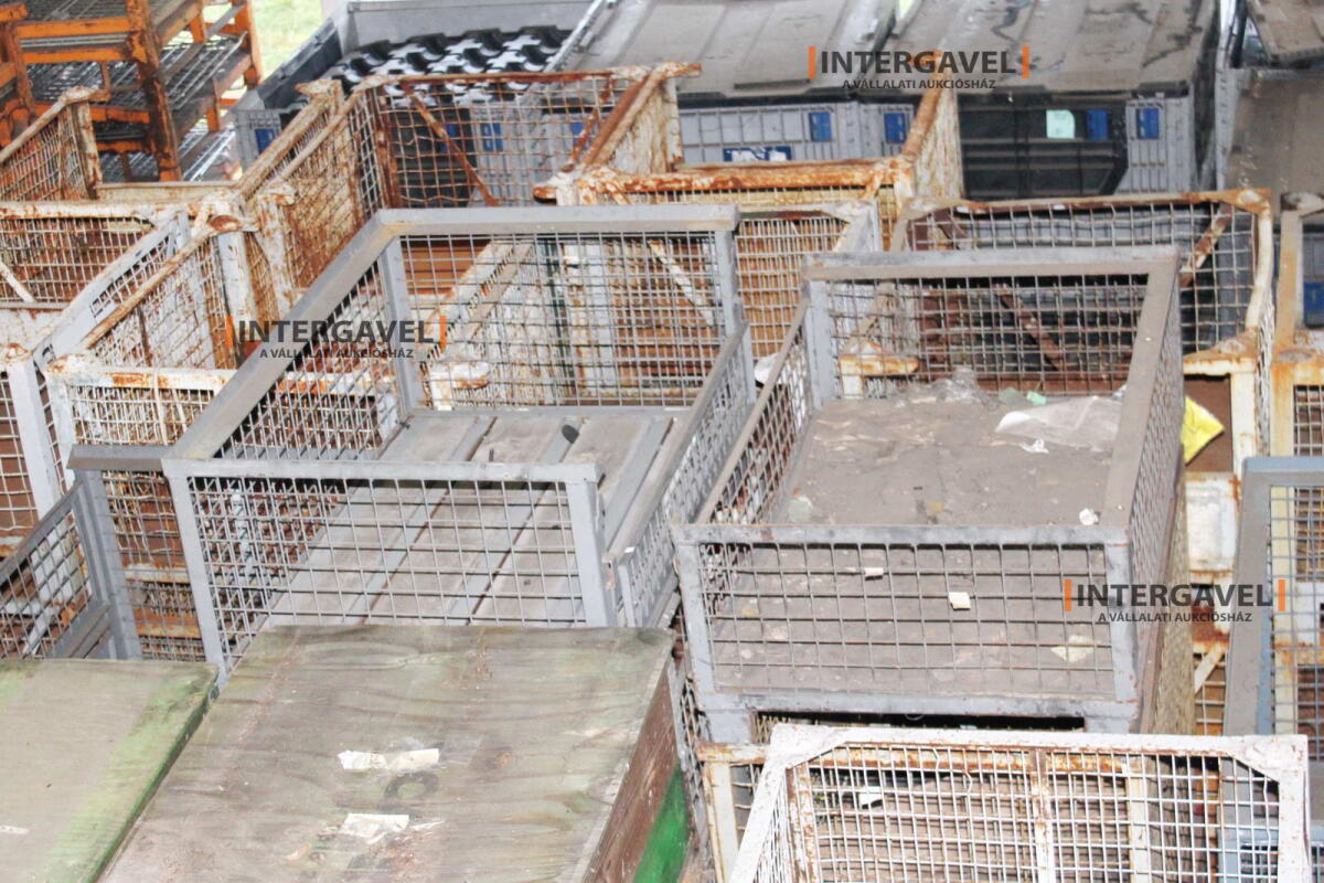 Rácsos konténer 16