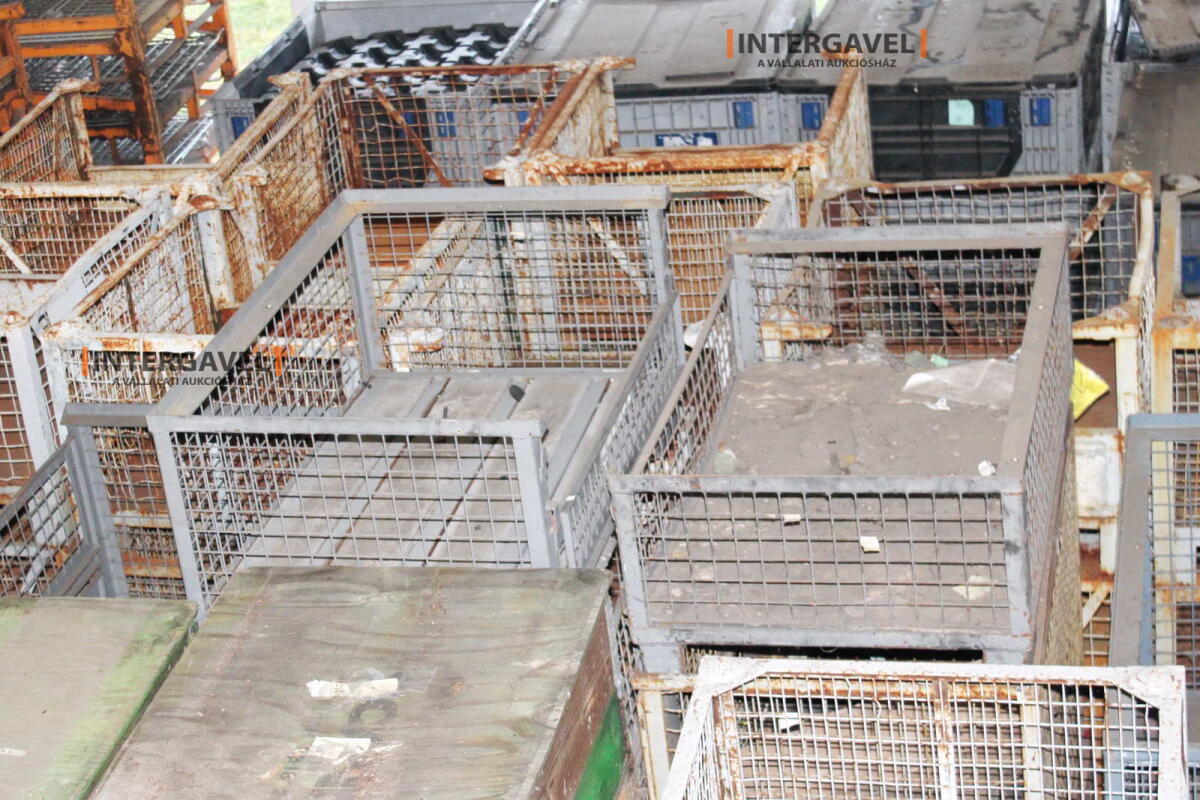 Rácsos konténer 16