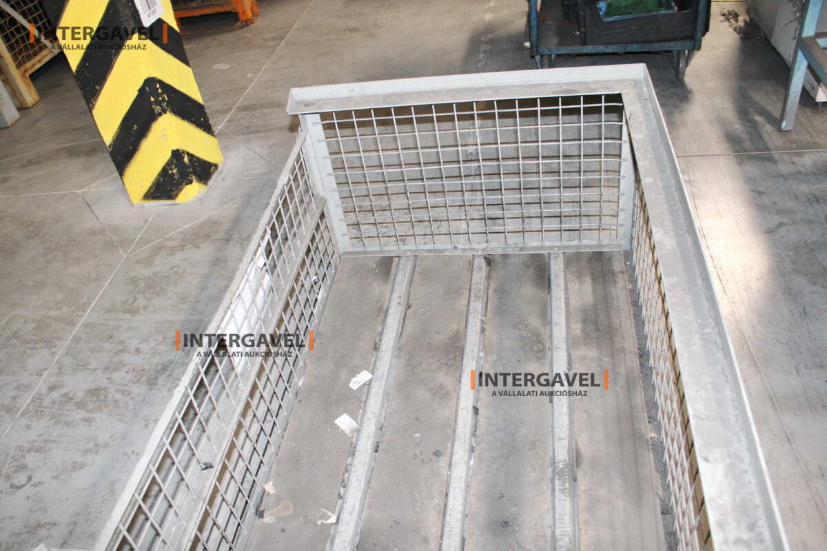 Rácsos konténer 4
