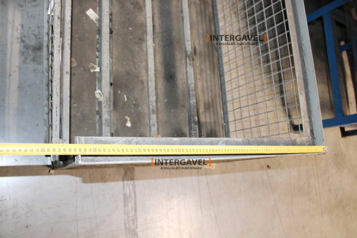 Rácsos konténer 13