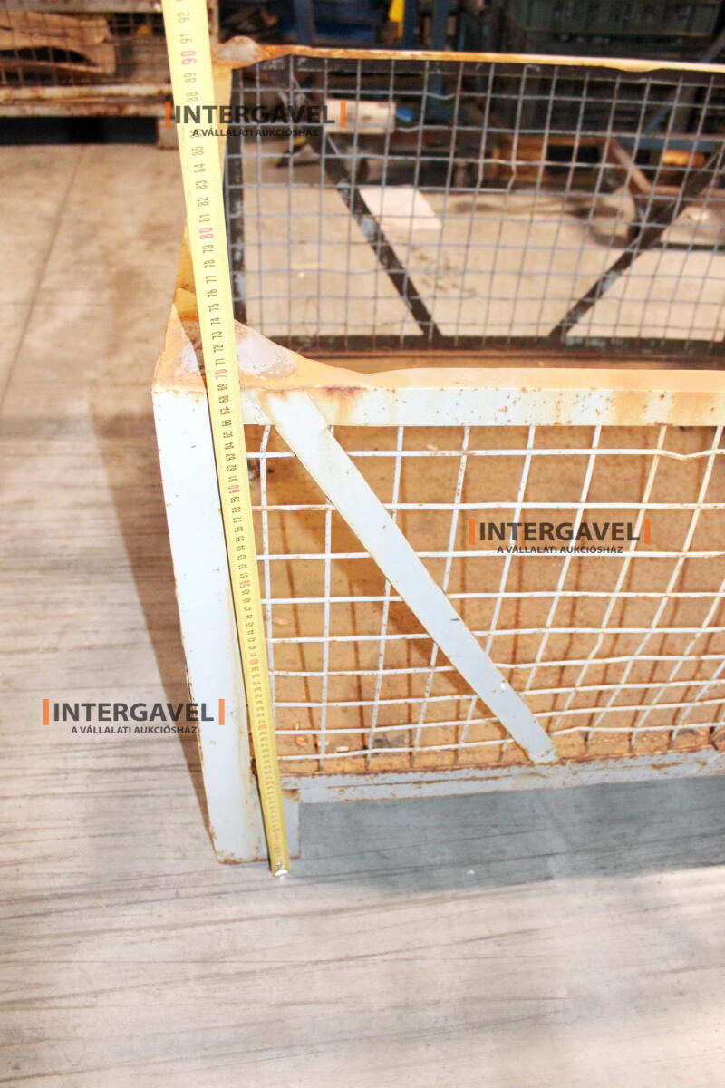 Rácsos konténer 10