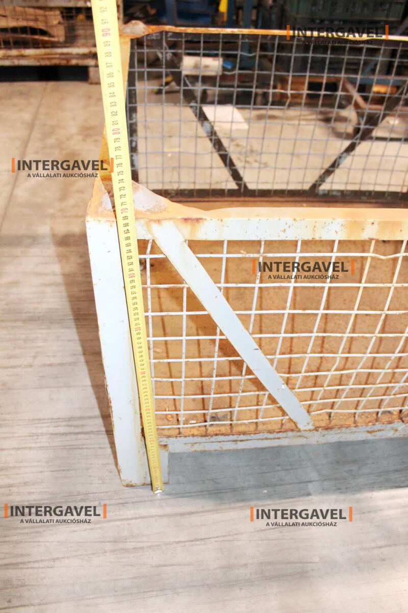 Rácsos konténer 10