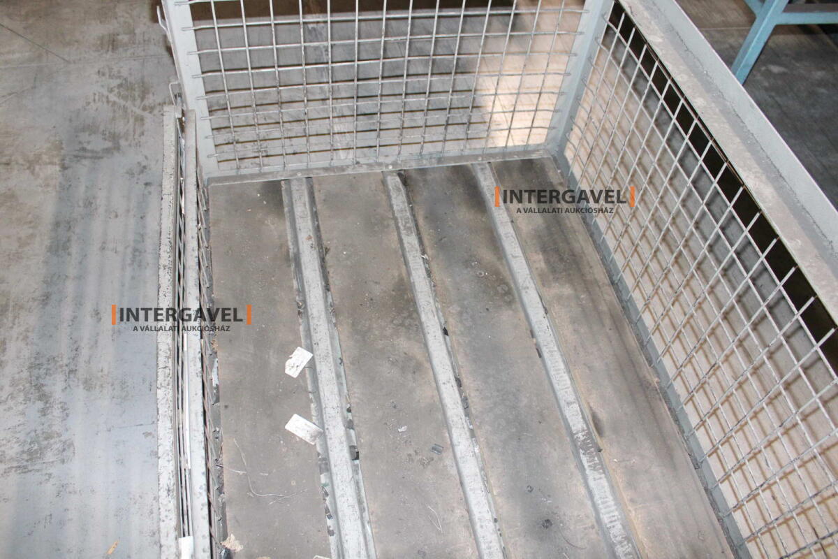 Rácsos konténer 10