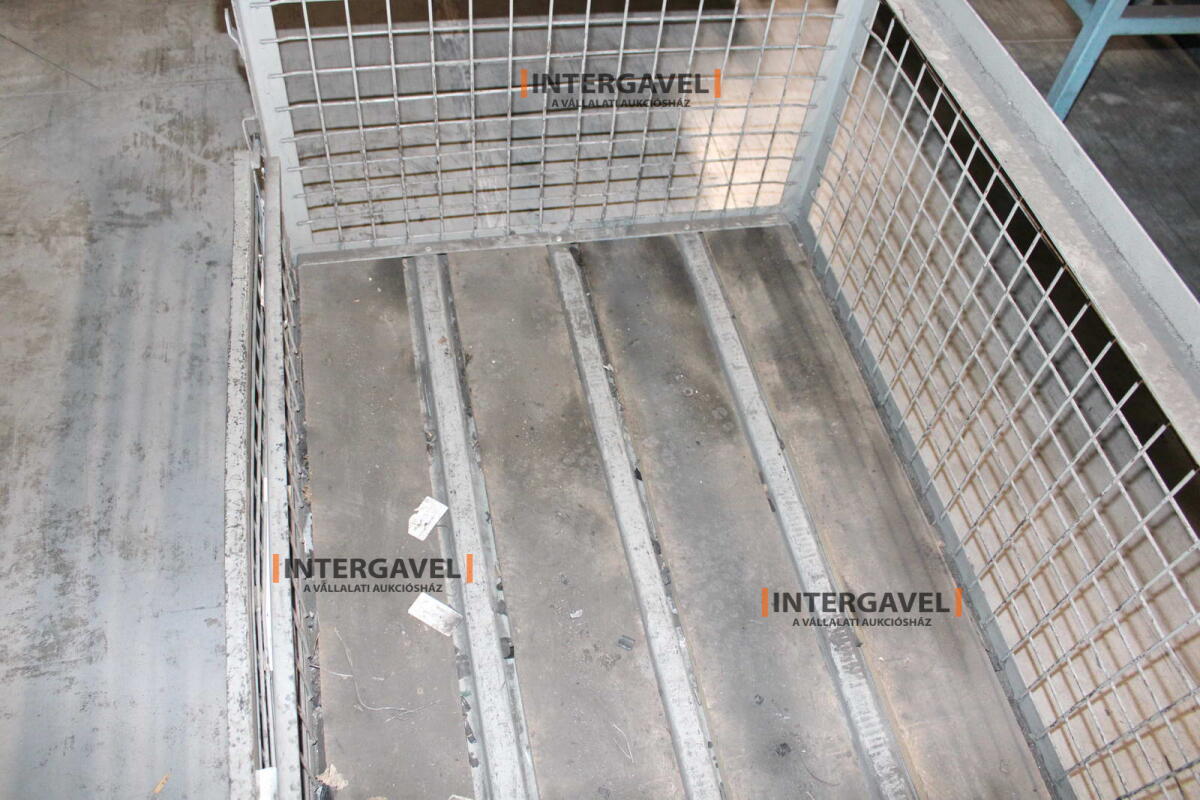 Rácsos konténer 10