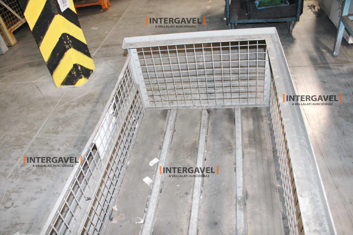 Rácsos konténer 4
