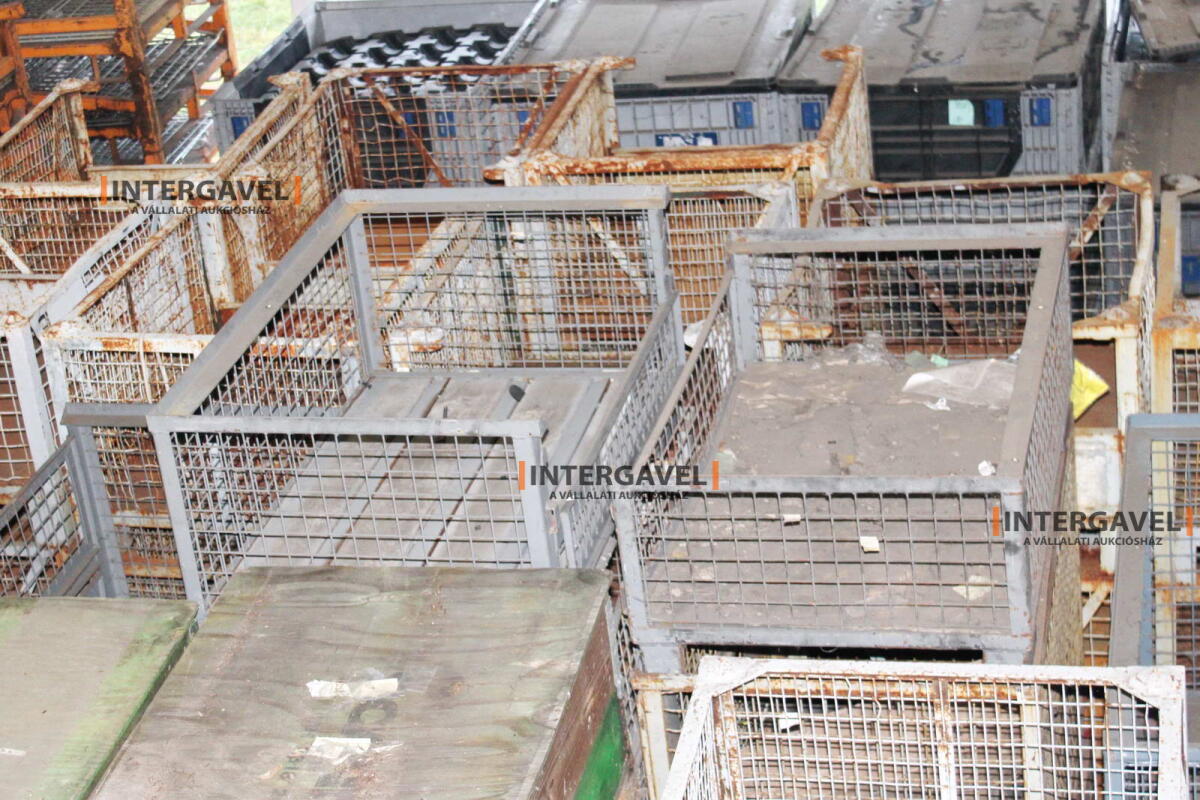 Rácsos konténer 16