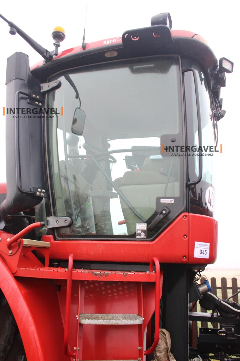 Traktor - Case IH 14