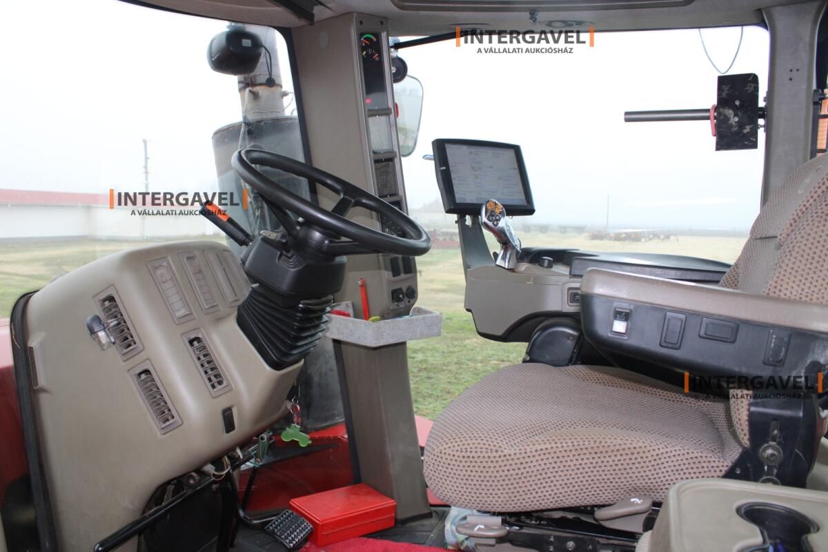 Traktor - Case IH 38