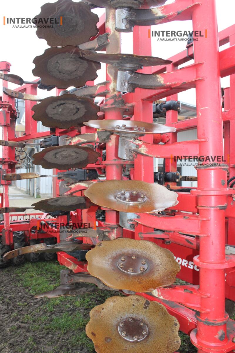 Nehézkultivátor - Horsch 10