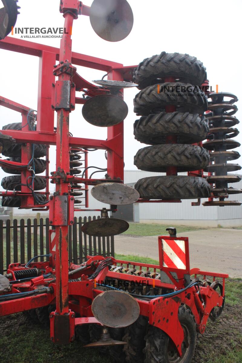 Nehézkultivátor - Horsch 28