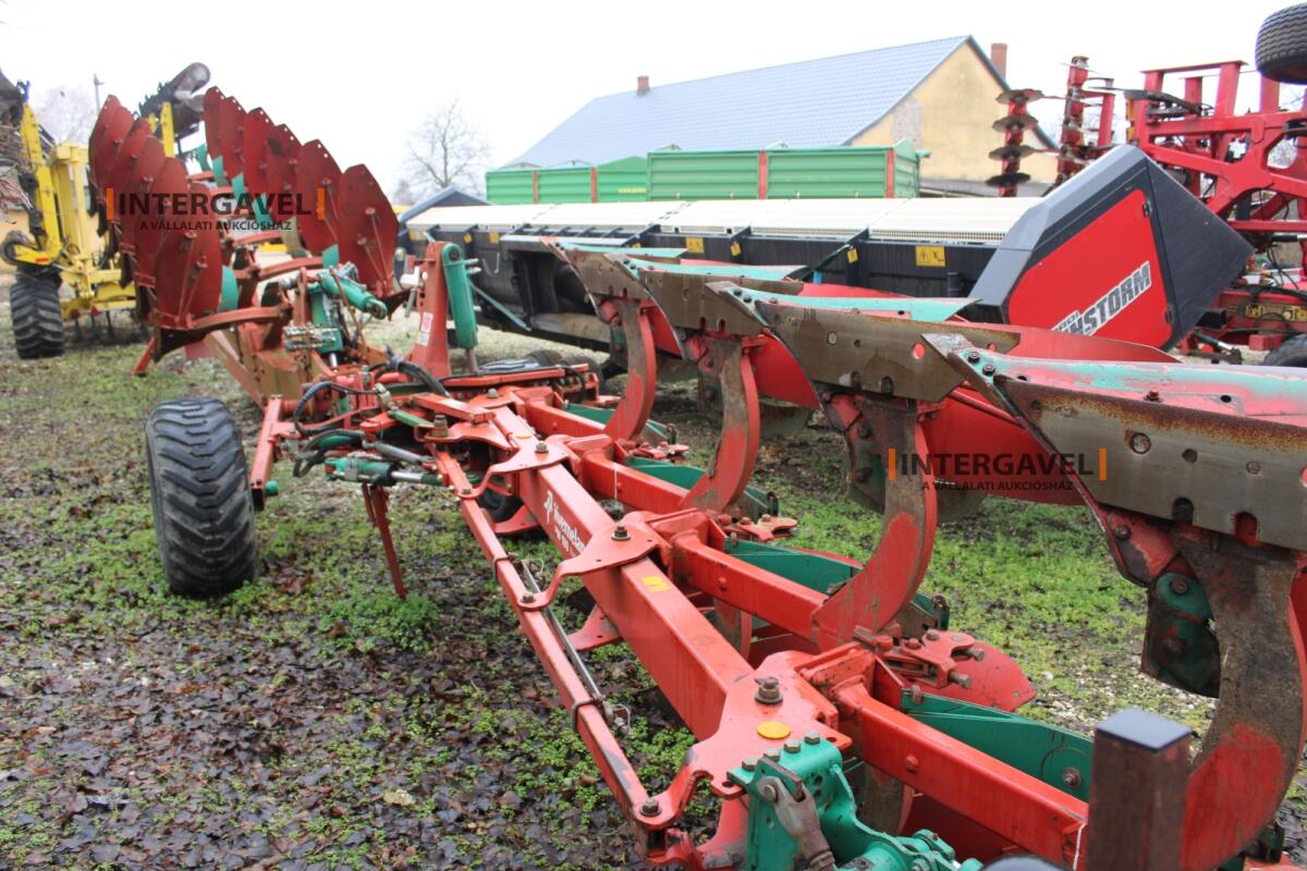 Váltvaforgató eke - Kverneland 3