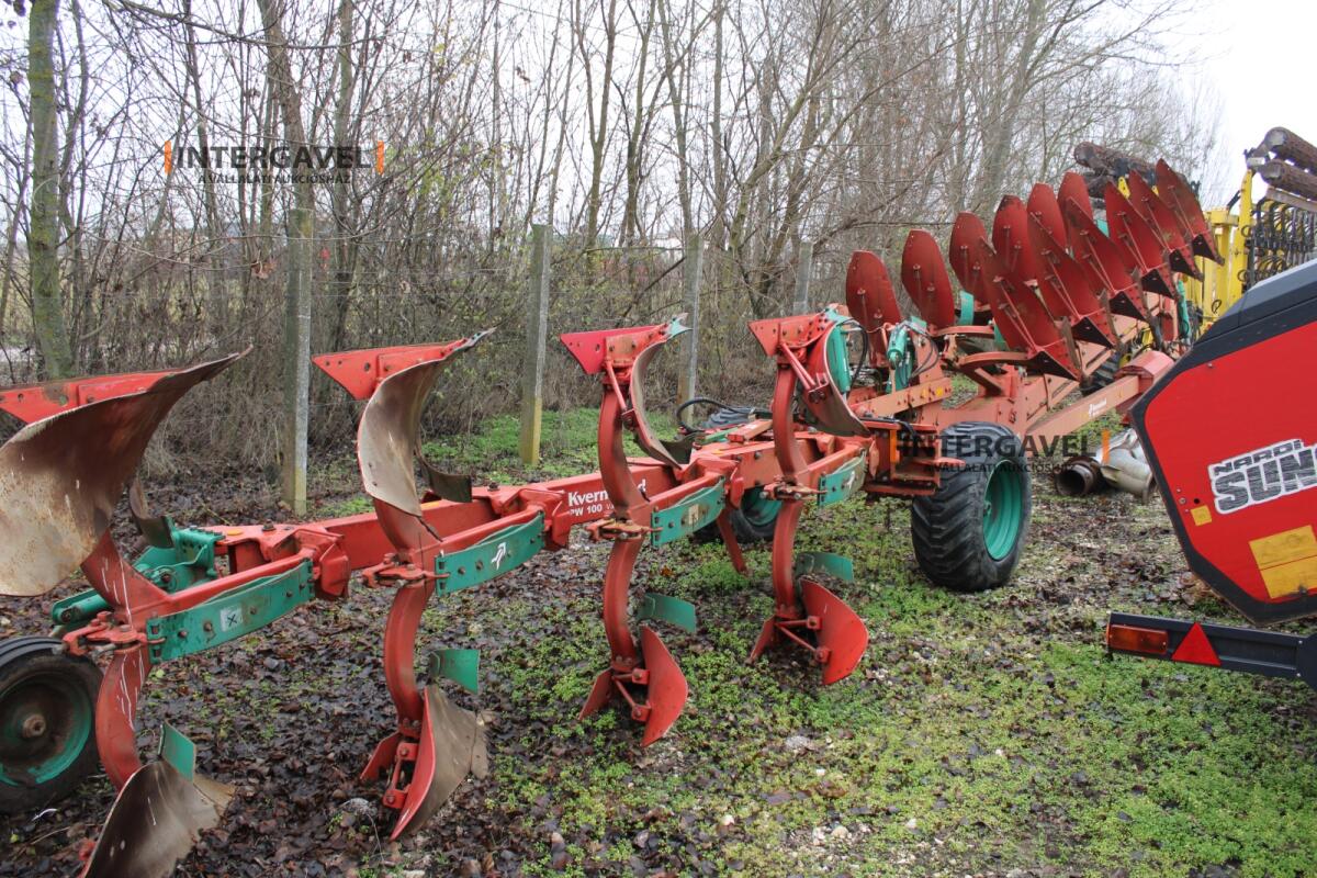 Váltvaforgató eke - Kverneland 4