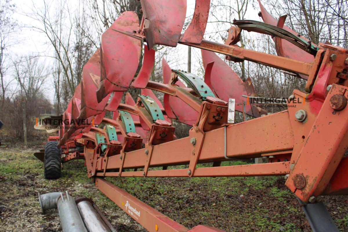 Váltvaforgató eke - Kverneland 19