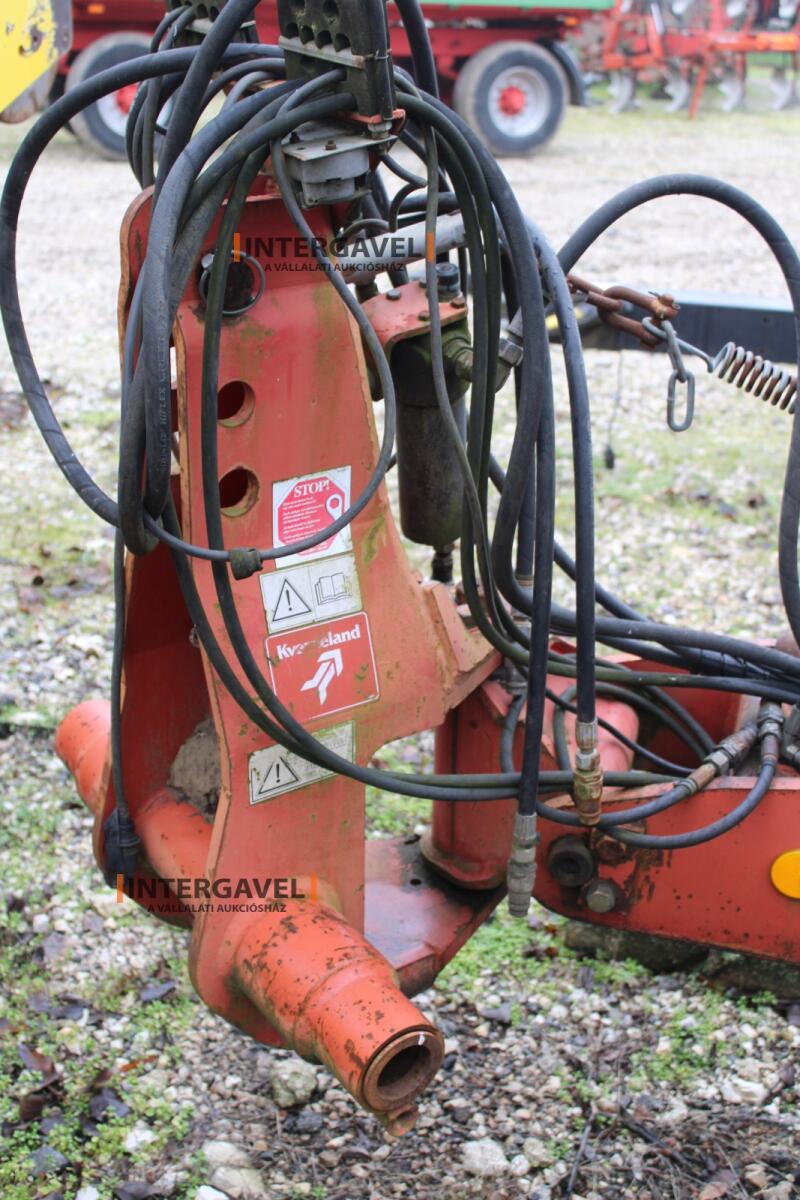 Váltvaforgató eke - Kverneland 23