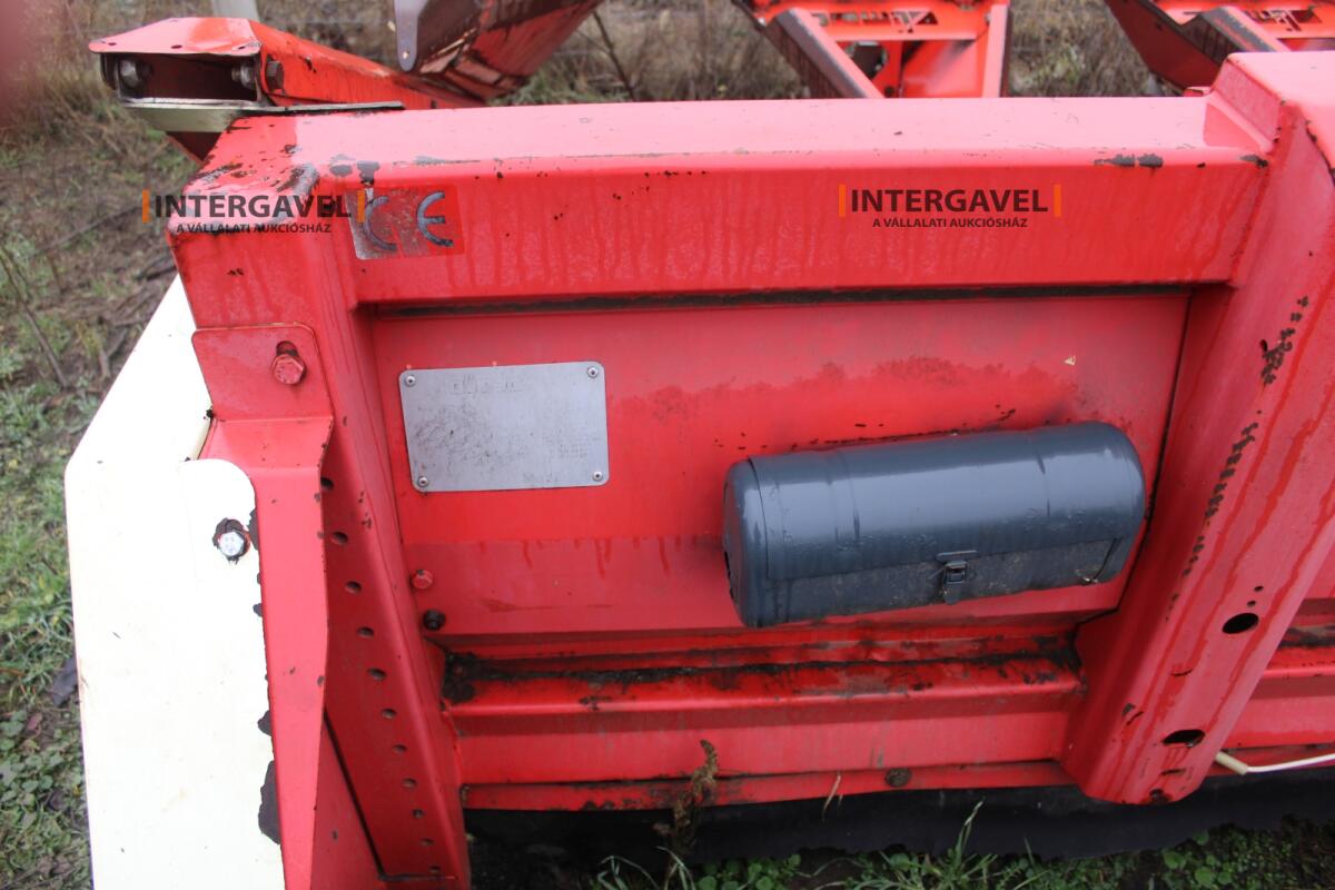 Kukorica asztal - Olimac 15