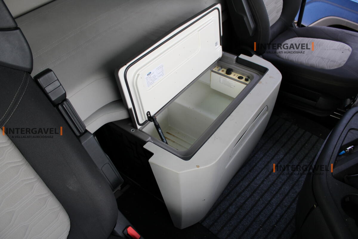 Ford F-Max nyergesvontató 32