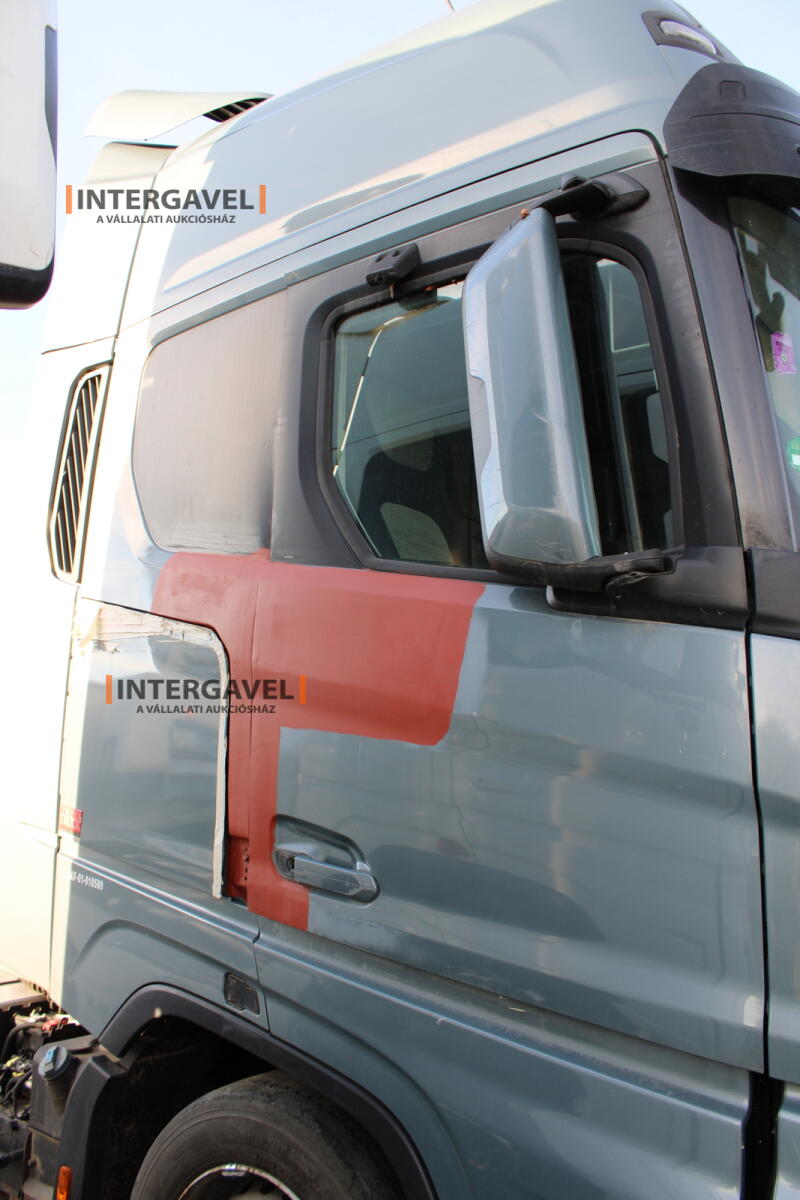 Ford F-Max nyergesvontató 11