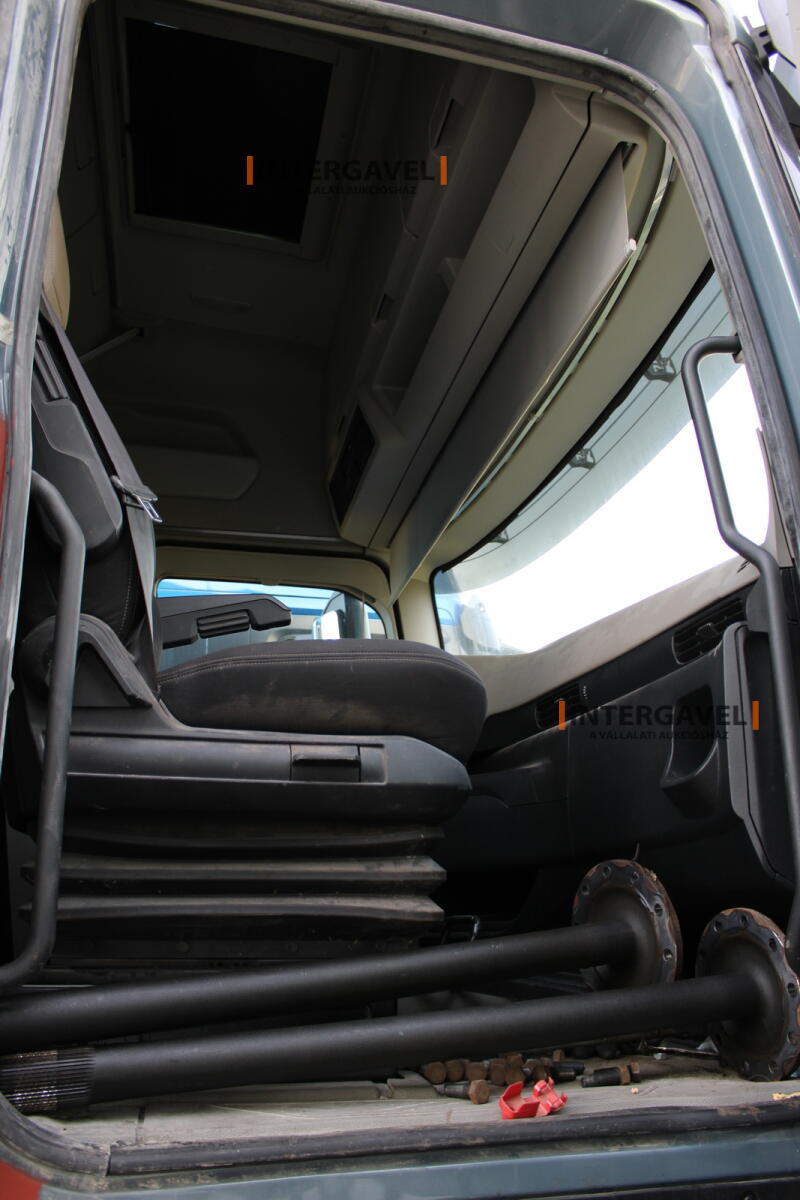 Ford F-Max nyergesvontató 20