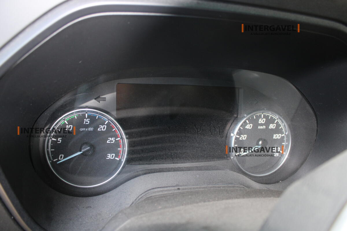 Ford F-Max nyergesvontató 25