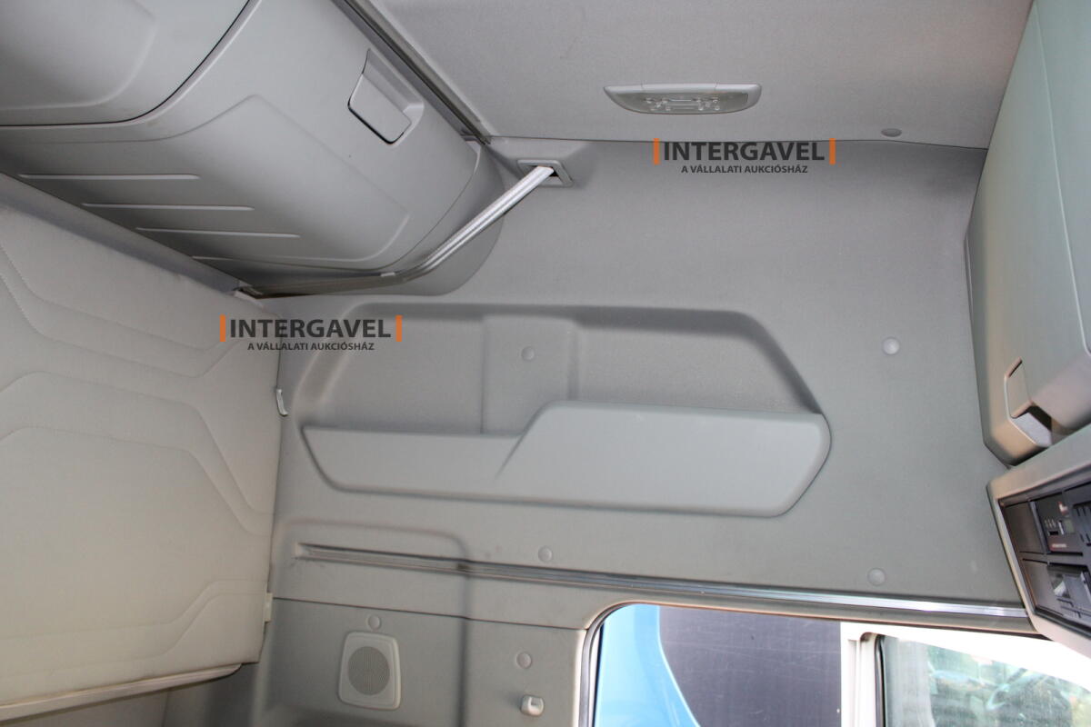 Ford F-Max nyergesvontató 39