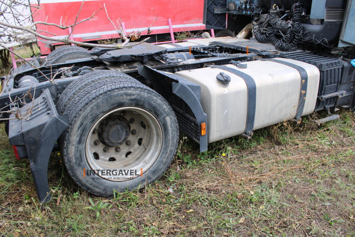 Ford F-Max nyergesvontató 8