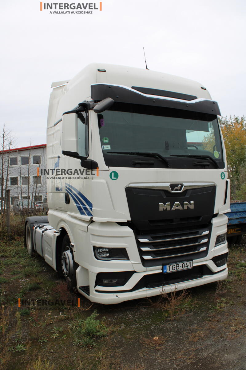MAN TGX 18.510 nyergesvontató