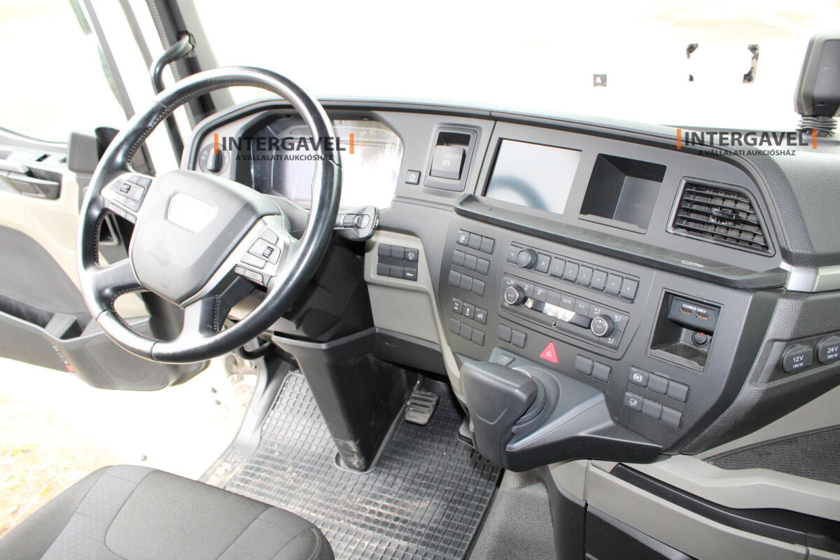 MAN TGX 18.510 nyergesvontató 7