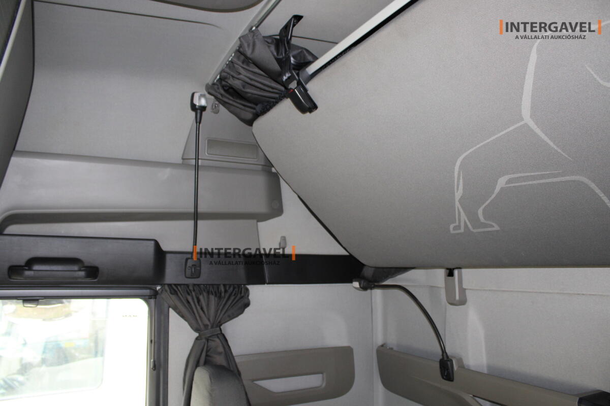 MAN TGX 18.510 nyergesvontató 18