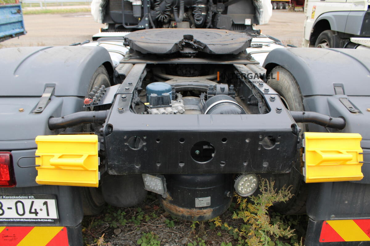 MAN TGX 18.510 nyergesvontató 33