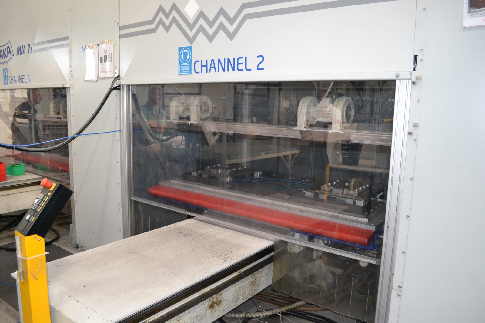 CNC - megmunkáló központ 25