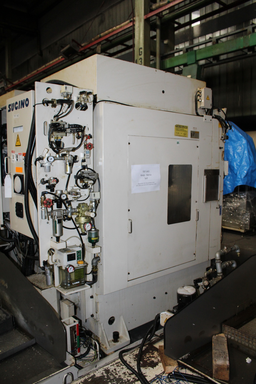 Megmunkáló központ 10