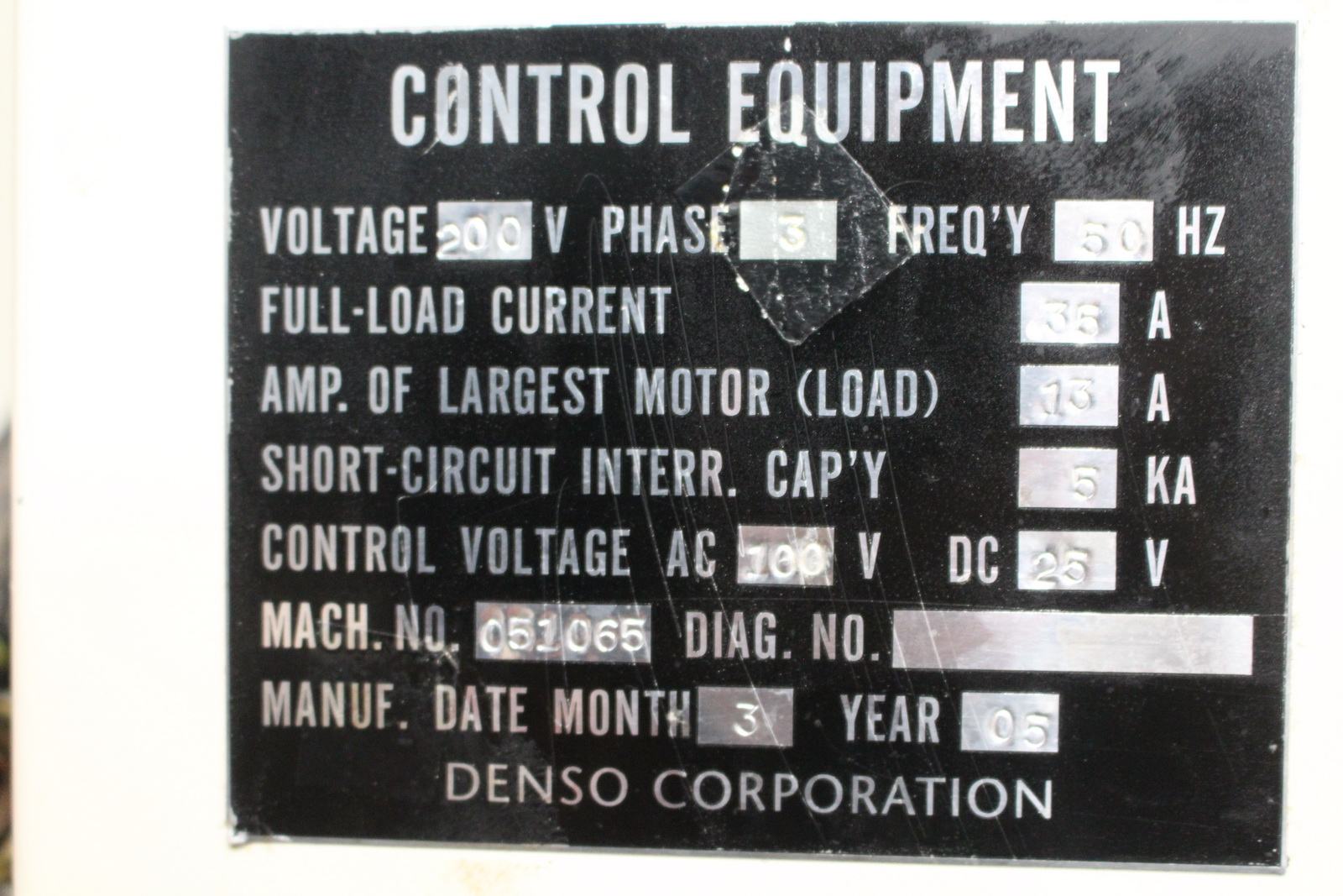 Megmunkáló központ 12