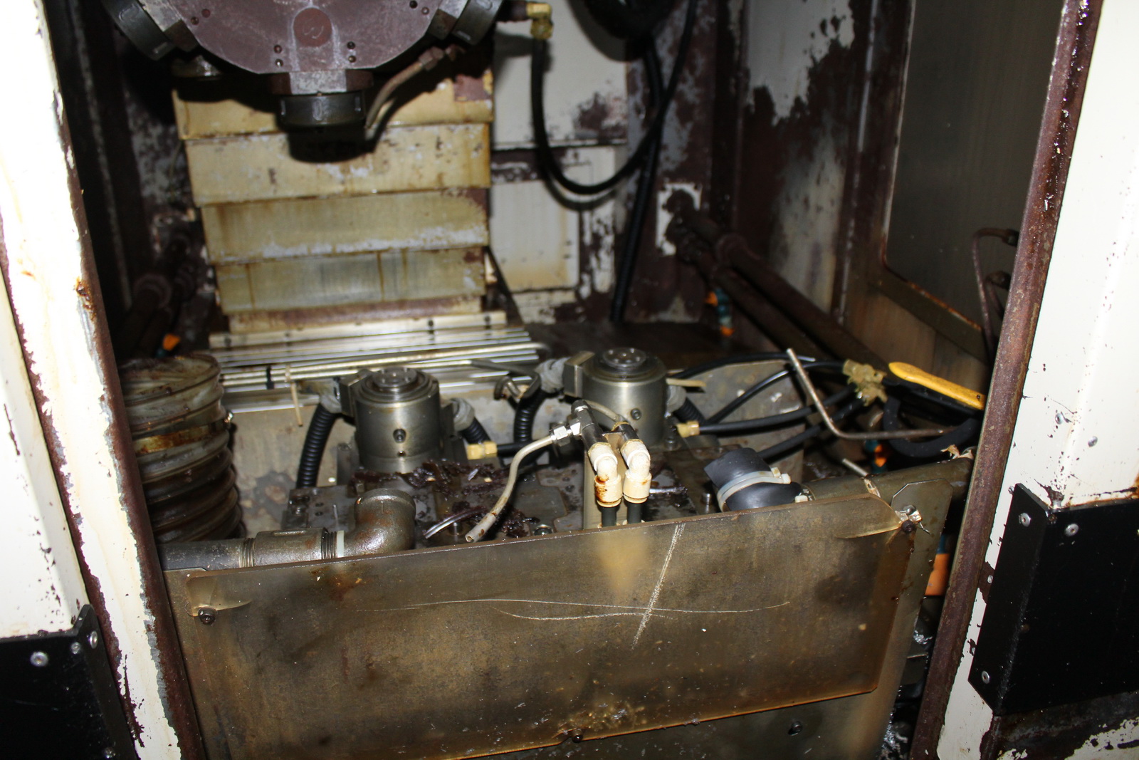 Megmunkáló központ 5