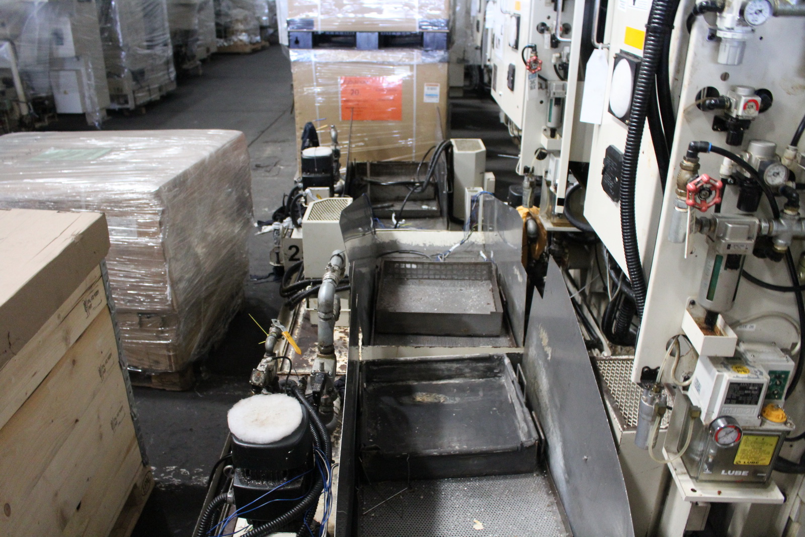 Megmunkáló központ 19