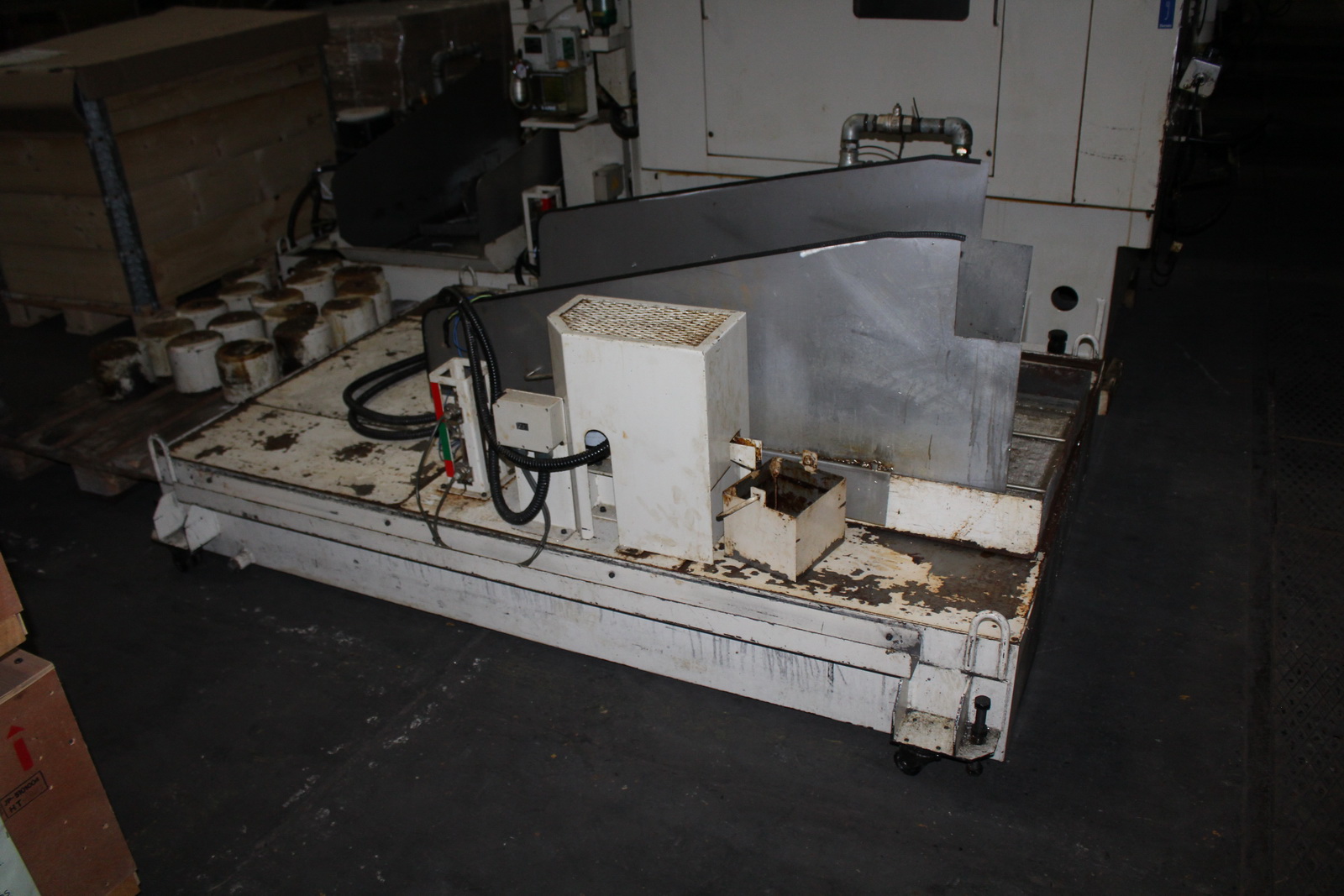 Megmunkáló központ 12