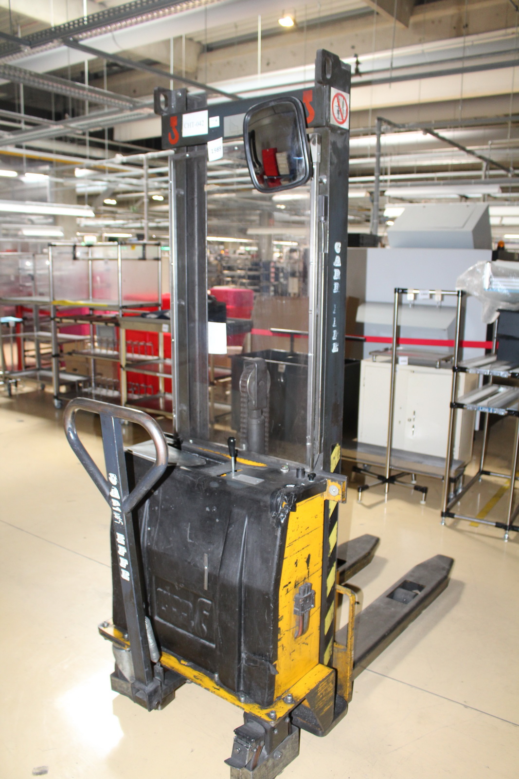 Gyalogkíséretű targonca 11