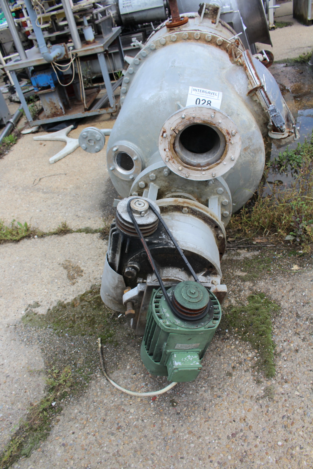 Tartály( gömbvákuum) 8