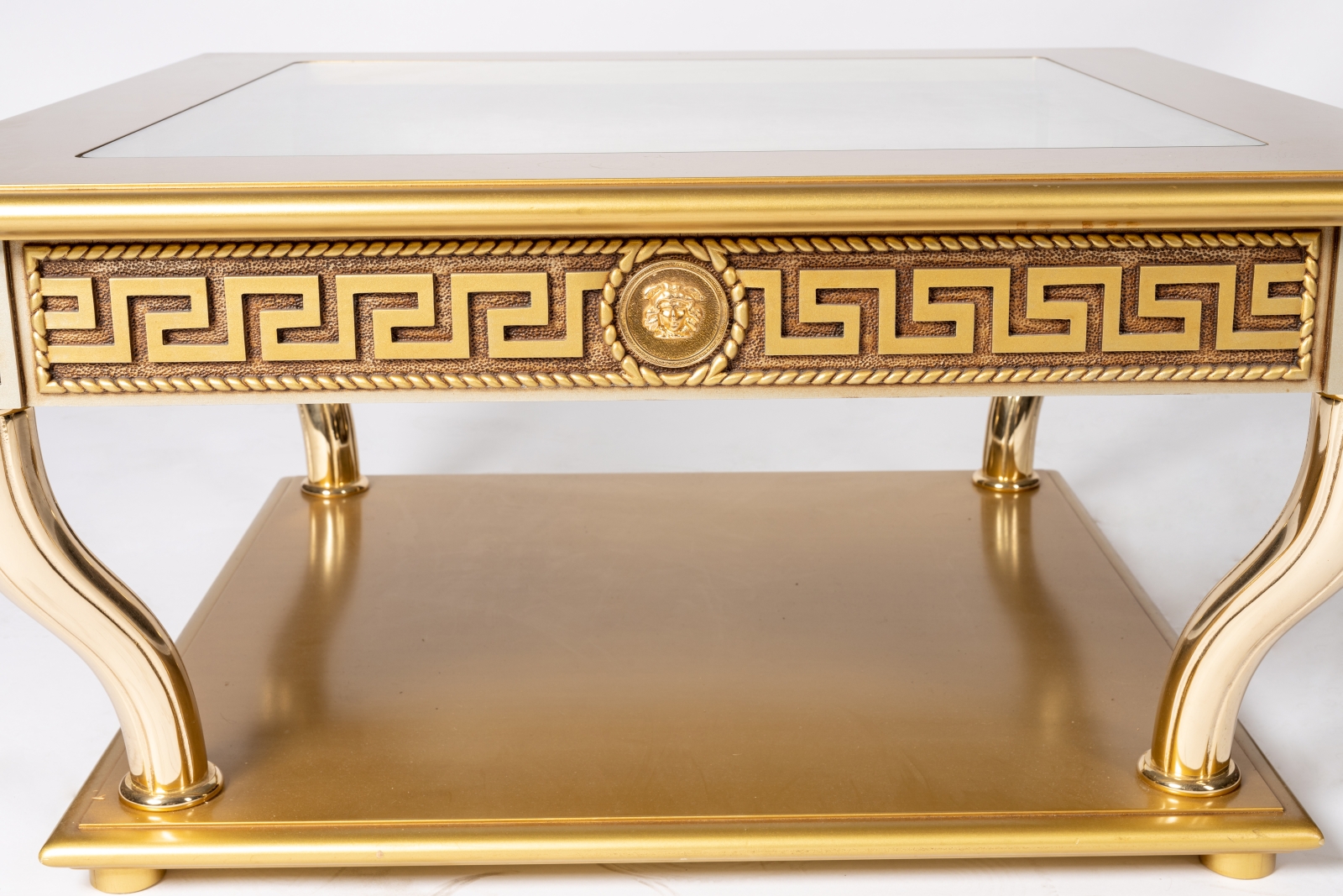 Egyedi olasz bútorok 15