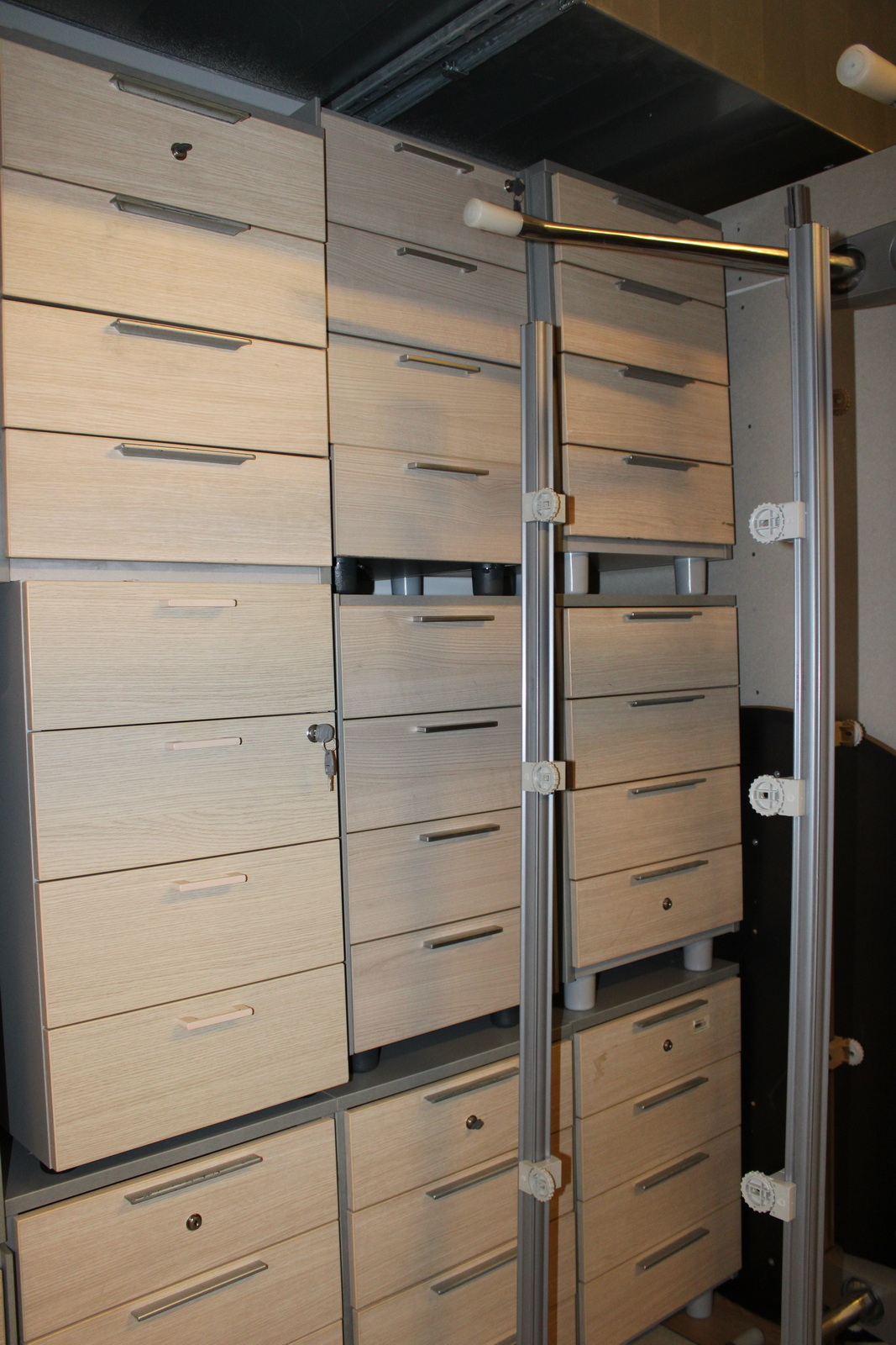 Container (maple) 10