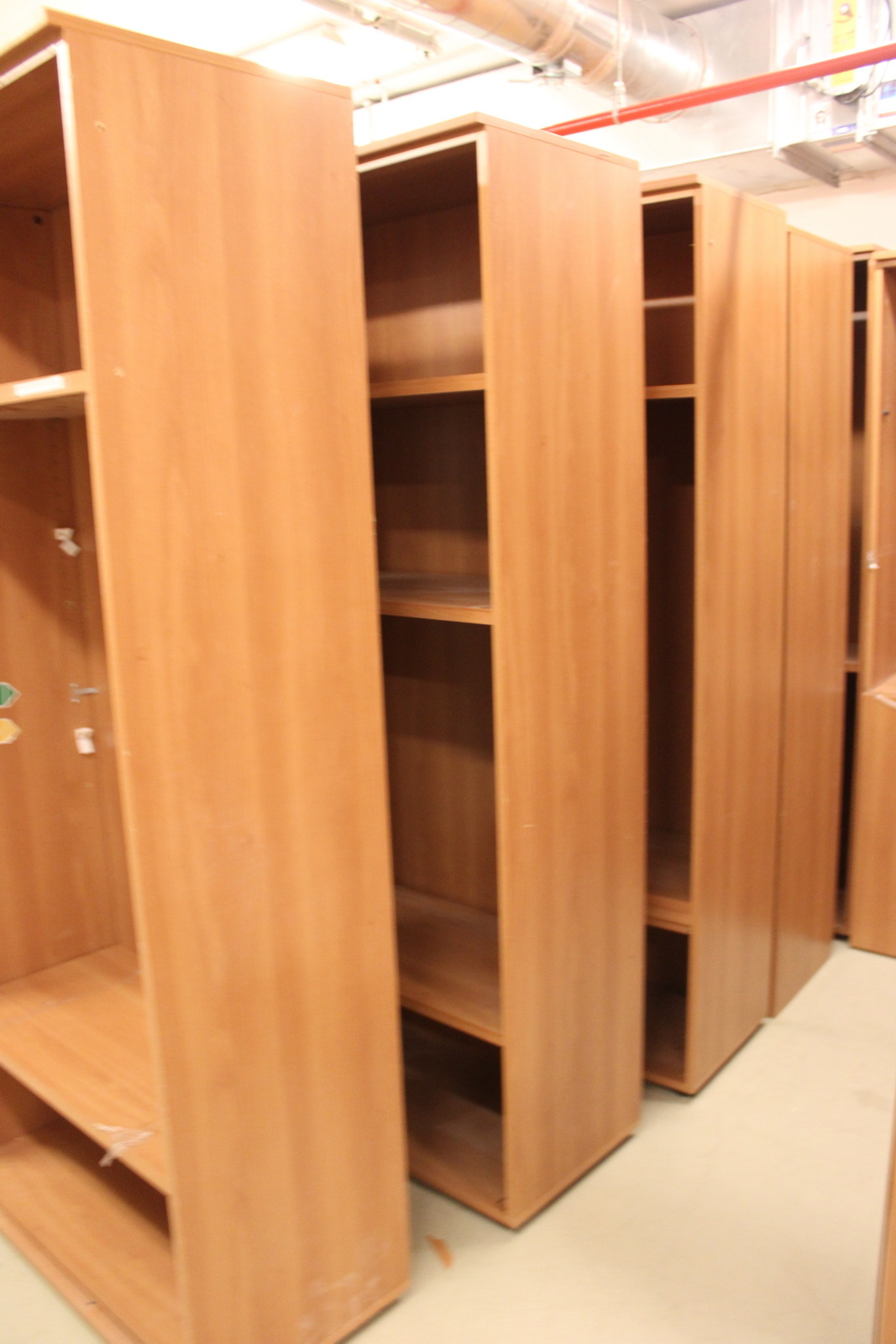 Shelves and cabinets (cherry) 5