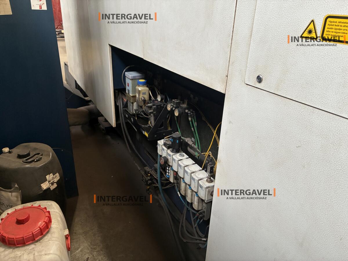 TRUMPF TruLaser 3030 lézervágó 6