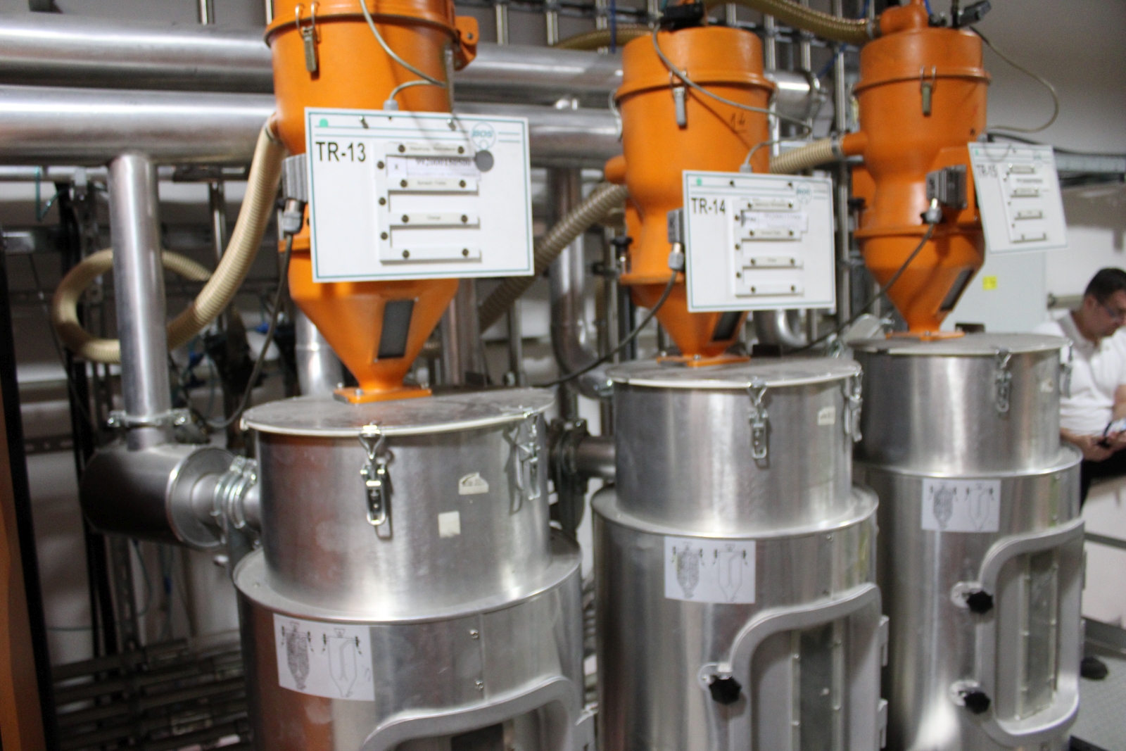 Szárító tartályok 11