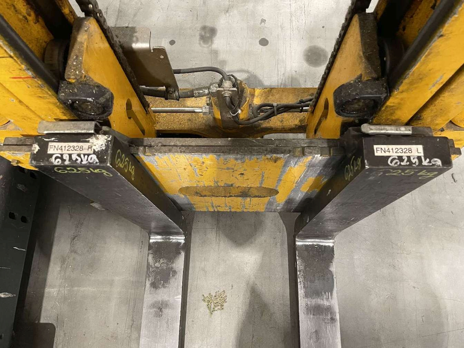 Elforgatható tornyú Jungheirich targonca 4