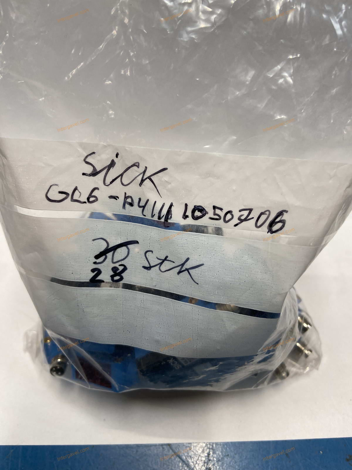 Sensor - fotoelektromos, Sick, GL6-P4111  13