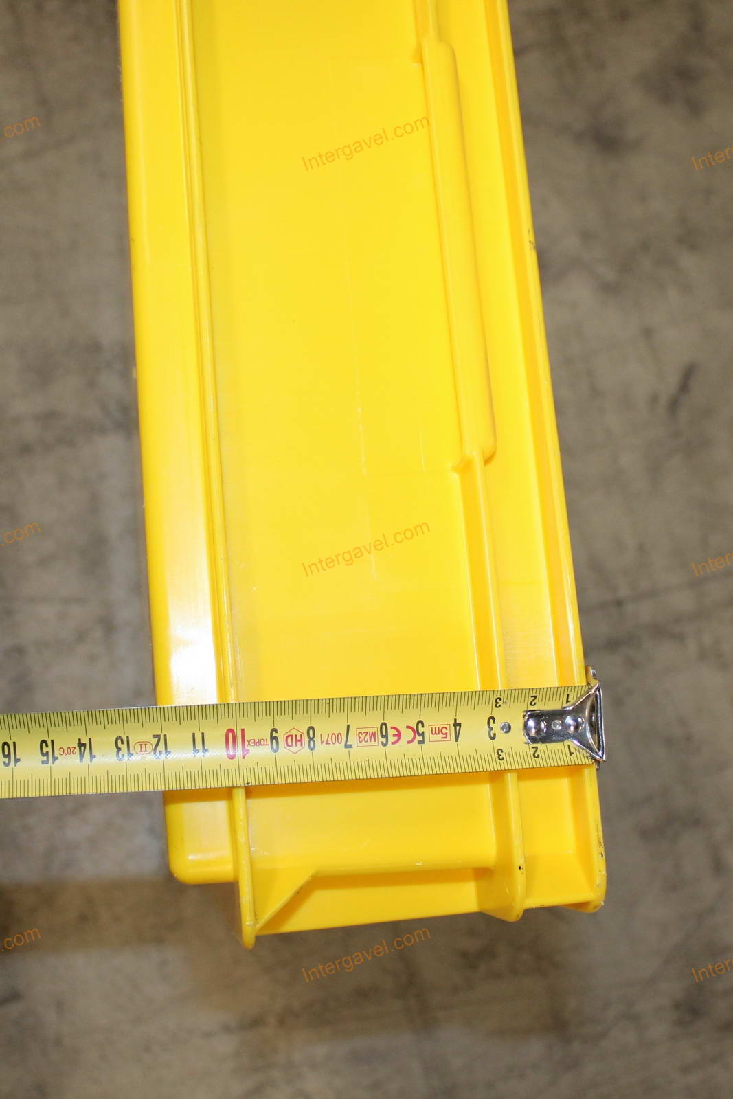 Műanyag láda - 600x400-120 11