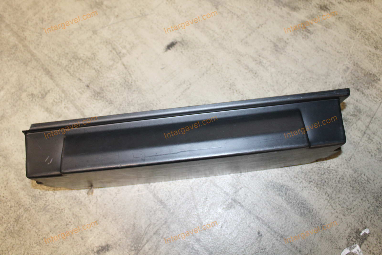 Műanyag láda - 690x300-110 8